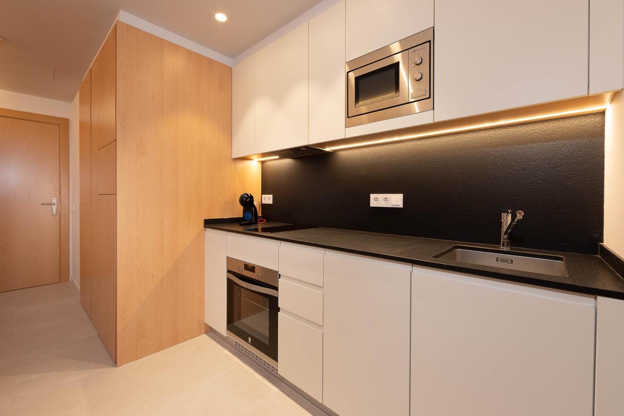 Apartment C&c