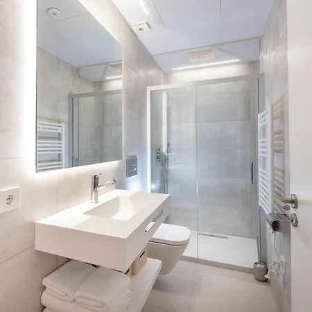 C&C Apartments Figueres (Girona) Exterior photo